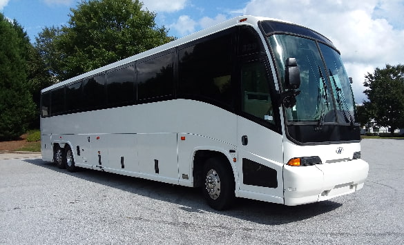 a charter bus from a family limo and charter buses of miami